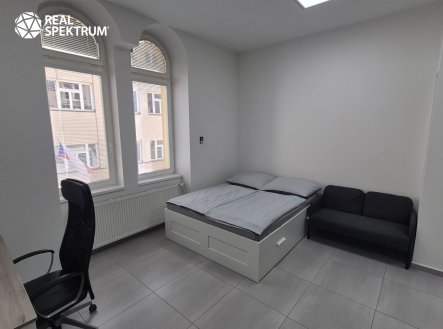 Pronájem bytu, 1+kk, 30 m²