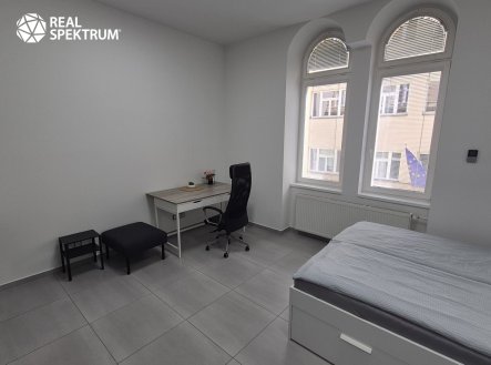 Pronájem bytu, 1+kk, 30 m²
