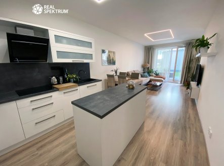 Pronájem bytu, 2+kk, 57 m²