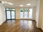 Pronájem kanceláře, 81 m²