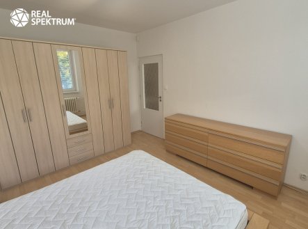 Pronájem bytu, 3+1, 70 m²