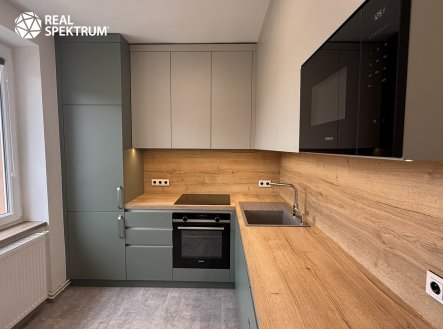 Pronájem bytu, 3+1, 70 m²