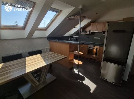 Pronájem bytu, 2+kk, 74 m²