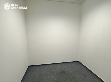 Pronájem kanceláře, 78 m²