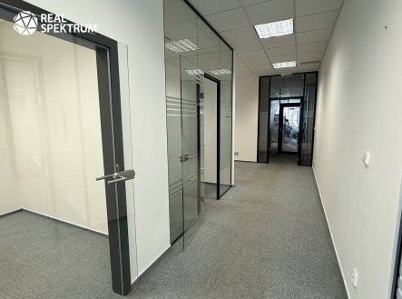 Pronájem kanceláře, 78 m²