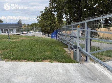 Pronájem pozemku pro komerční výstavbu, 2 595 m²