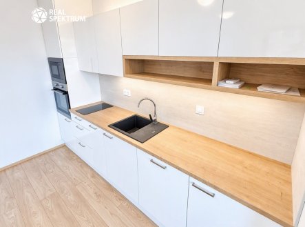 Pronájem bytu, 1+kk, 36 m²