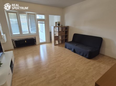 Pronájem bytu, 1+kk, 39 m²