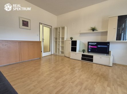 Pronájem bytu, 1+kk, 39 m²