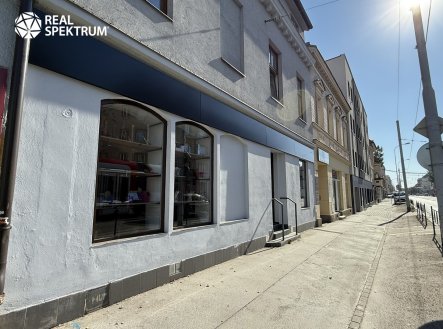 Pronájem obchodní prostory, 40 m²