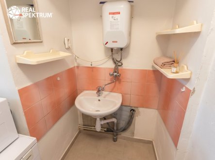 Pronájem obchodní prostory, 40 m²