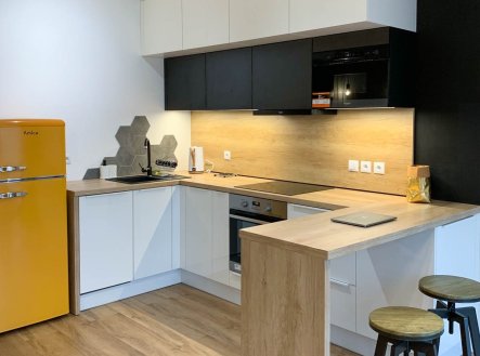 Pronájem bytu, 1+kk, 36 m²