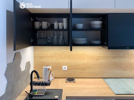 Pronájem bytu, 1+kk, 36 m²