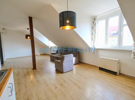 Pronájem bytu, 1+kk, 54 m²