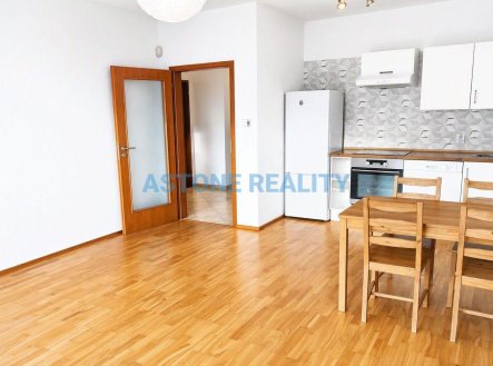Pronájem bytu, 2+kk, 55 m²