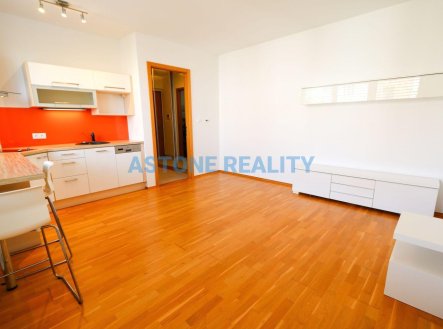 Pronájem bytu, 1+kk, 30 m²