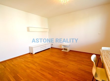 Pronájem bytu, 1+kk, 30 m²