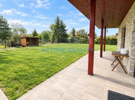 Pronájem domu/vily, 213 m²