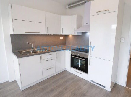 Pronájem bytu, 1+kk, 39 m²