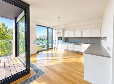 Pronájem bytu, 2+kk, 81 m²
