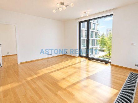 Pronájem bytu, 2+kk, 81 m²
