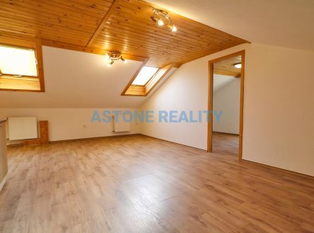 Pronájem bytu, 2+kk, 65 m²