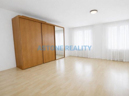 Prodej bytu, 1+kk, 59,8 m²