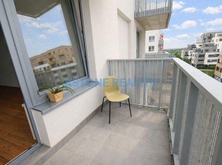 Pronájem bytu, 2+kk, 44 m²