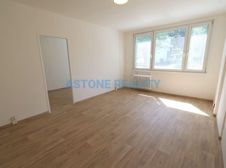 Pronájem bytu, 3+1, 68 m²