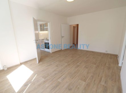 Pronájem bytu, 3+1, 68 m²