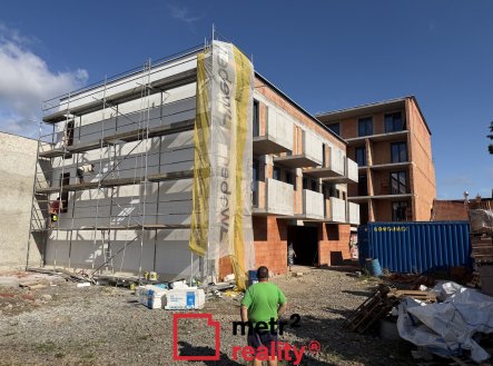 Prodej bytu, 3+kk, 99 m²