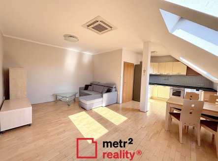 Prodej bytu, 2+kk, 57 m²