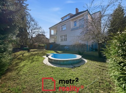 Prodej domu/vily, 678 m²