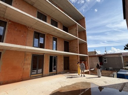 Prodej bytu, 2+kk, 165 m²