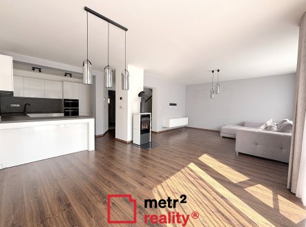 29 | Pronájem - dům/vila, 152 m²