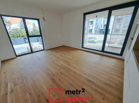 Pronájem bytu, 1+kk, 65 m²