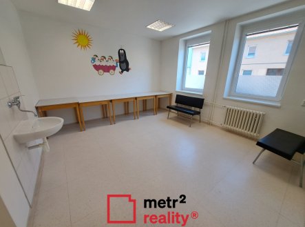 Pronájem komerčního objektu, jiný, 50 m²