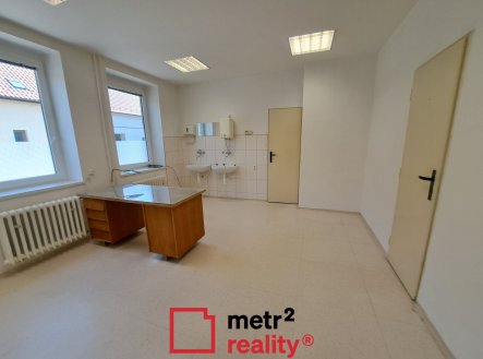Pronájem komerčního objektu, jiný, 50 m²
