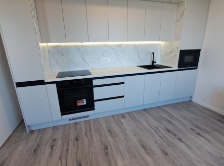 Pronájem bytu, 1+kk, 35 m²