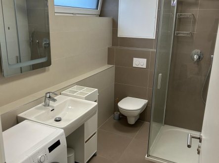Pronájem bytu, 1+kk, 37 m²
