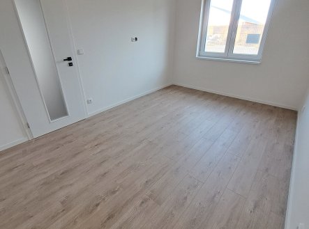 Pronájem bytu, 2+kk, 146 m²