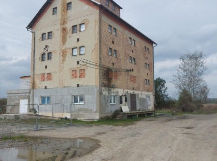 Prodej jiné komerční nemovitosti, 2 771 m²
