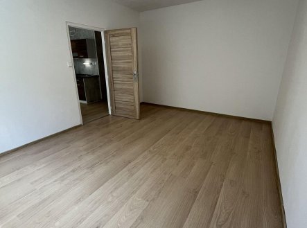 Pronájem bytu, 2+kk, 35 m²