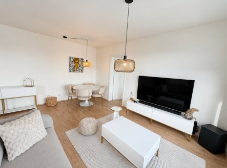 Pronájem bytu, 2+kk, 52 m²