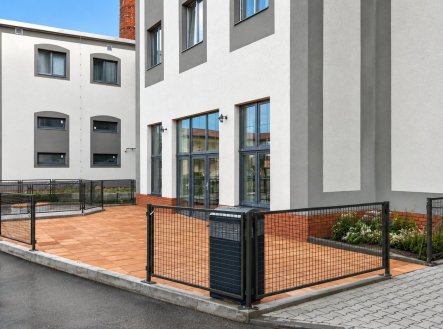 Pronájem obchodní prostory, 88 m²