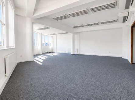 Pronájem kanceláře, 163 m²