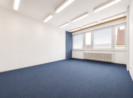 5 | Pronájem - kanceláře, 218 m²
