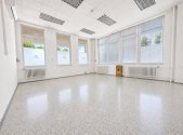 Pronájem komerčního objektu, sklad, 137 m²