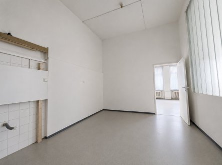 Pronájem komerčního objektu, výroba, 134 m²