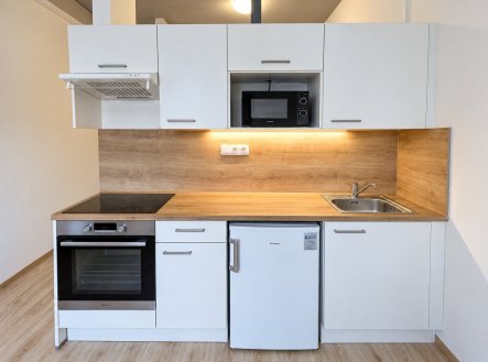 Pronájem bytu, 1+kk, 34 m²